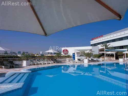 Renaissance Hotel Dubai 23